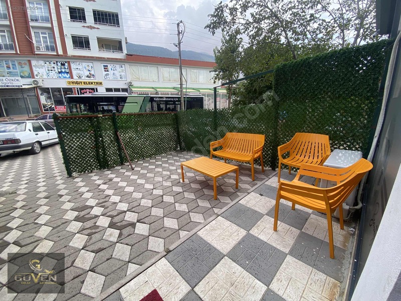 Güven Gayrimenkuldan Eşyalı Devren Kiralık Bayan Kuaförü — fotoğraf 20