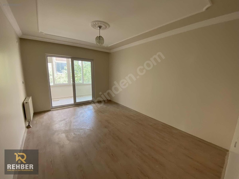 Rehber Emlak'tan Gülbeyaz Konutları'nda Satılık 3+1 Daire — fotoğraf 10