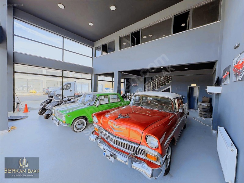 Merkez Galericiler Sitesi Giriş Köşe Ve 2 Cepheli Kiralık Dükkan — fotoğraf 8