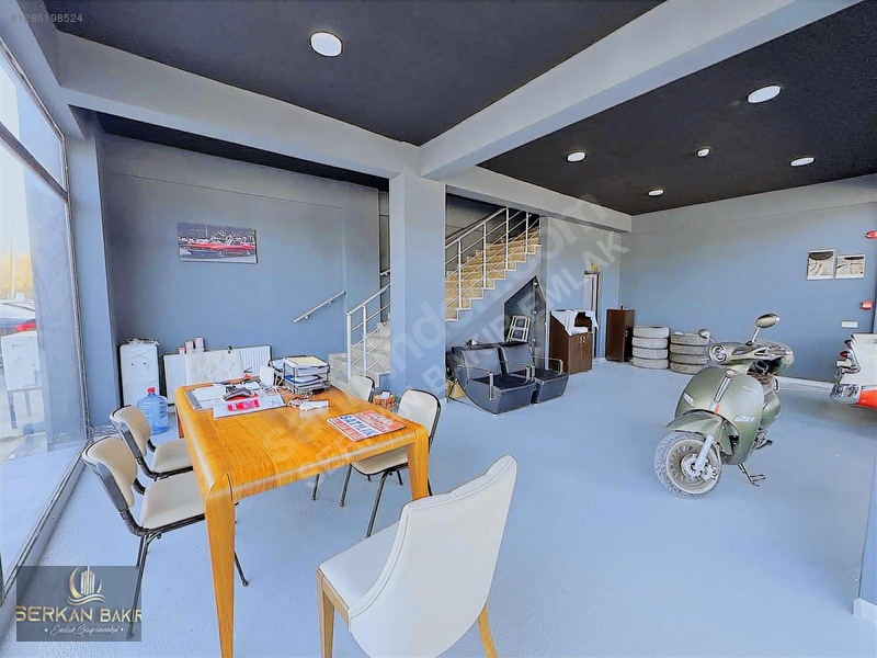 Merkez Galericiler Sitesi Giriş Köşe Ve 2 Cepheli Kiralık Dükkan — fotoğraf 11