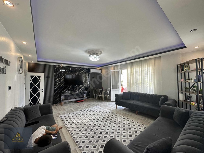 Kara Emlak'tan Öğretmenler Mah 145 Mt 3+1 Daire — fotoğraf 2