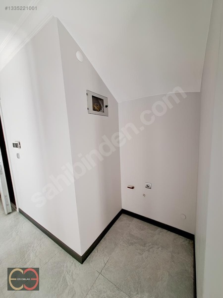 Anıtkabire Metroya Yakın,yüksek Tavan 4+1 Kök Tapu — fotoğraf 10