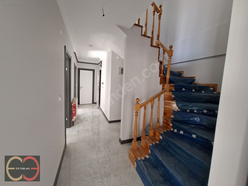 Anıtkabire Metroya Yakın,yüksek Tavan 4+1 Kök Tapu — fotoğraf 12