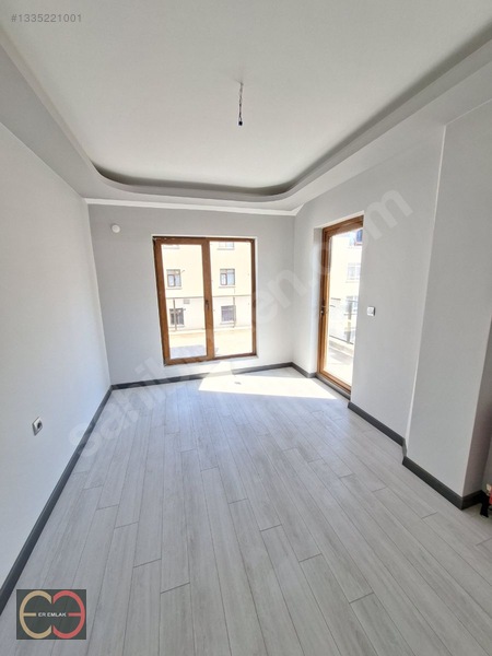Anıtkabire Metroya Yakın,yüksek Tavan 4+1 Kök Tapu — fotoğraf 33