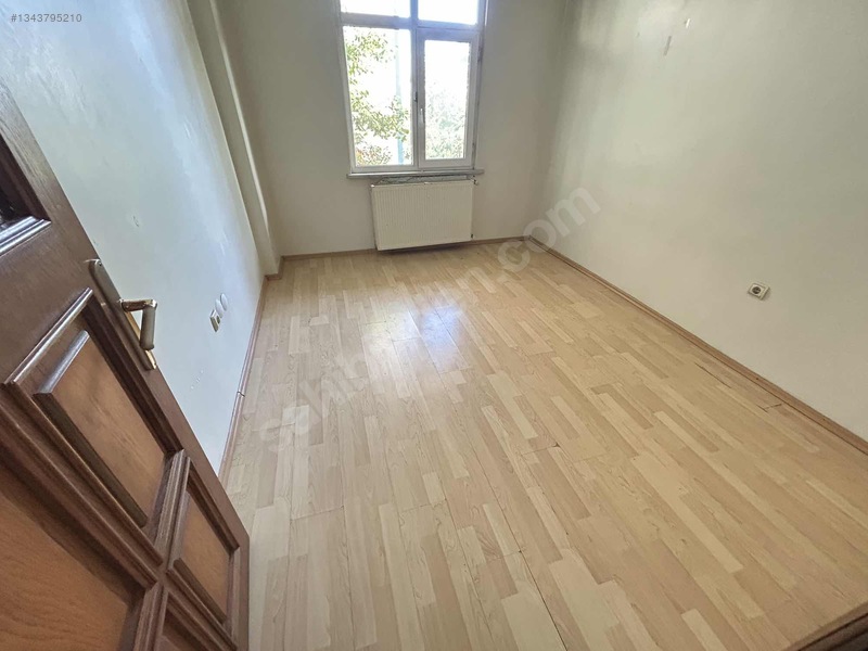 Fevziçakmakta Hastaneye Yakın 3+1 110 M2 Kiralık Daire — fotoğraf 4