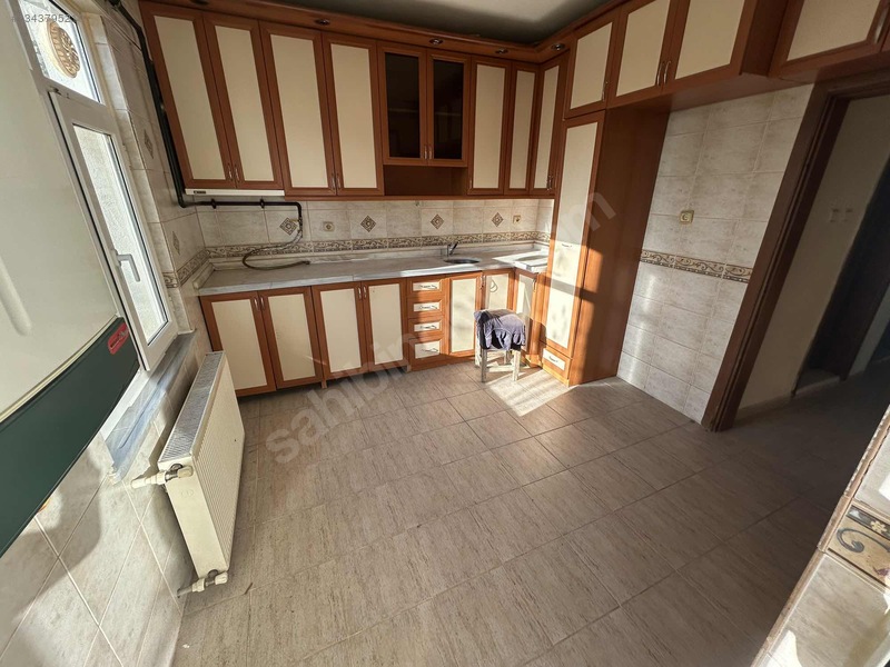 Fevziçakmakta Hastaneye Yakın 3+1 110 M2 Kiralık Daire — fotoğraf 6