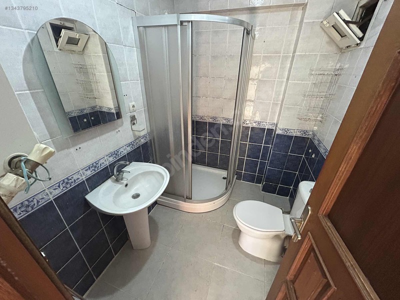 Fevziçakmakta Hastaneye Yakın 3+1 110 M2 Kiralık Daire — fotoğraf 14