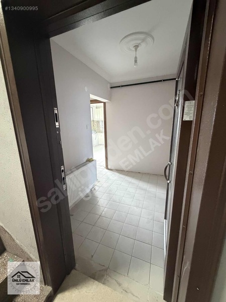Ünlü Emlak'tan Filyos'ta Kiralık 3+1 Daire — fotoğraf 5