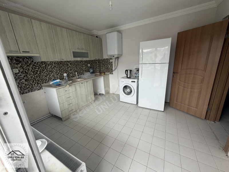 Ünlü Emlak'tan Filyos'ta Kiralık 3+1 Daire — fotoğraf 7