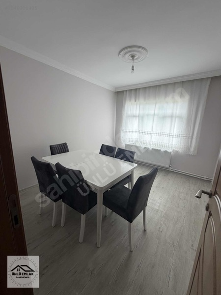 Ünlü Emlak'tan Filyos'ta Kiralık 3+1 Daire — fotoğraf 14
