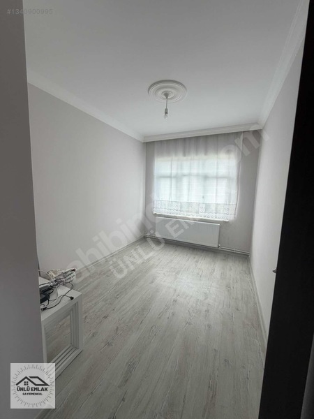 Ünlü Emlak'tan Filyos'ta Kiralık 3+1 Daire — fotoğraf 17