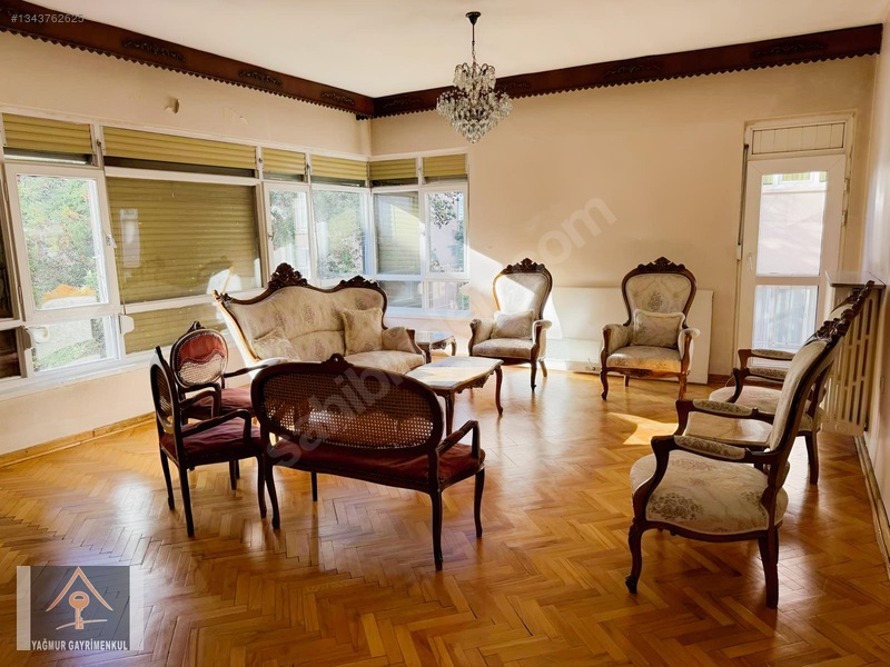Ayr.hoşdere Cd.meclis Yakınında,2.kat,merkezi,ön Cephe,3+1,140m2 — fotoğraf 3