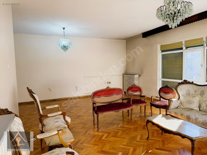 Ayr.hoşdere Cd.meclis Yakınında,2.kat,merkezi,ön Cephe,3+1,140m2 — fotoğraf 5