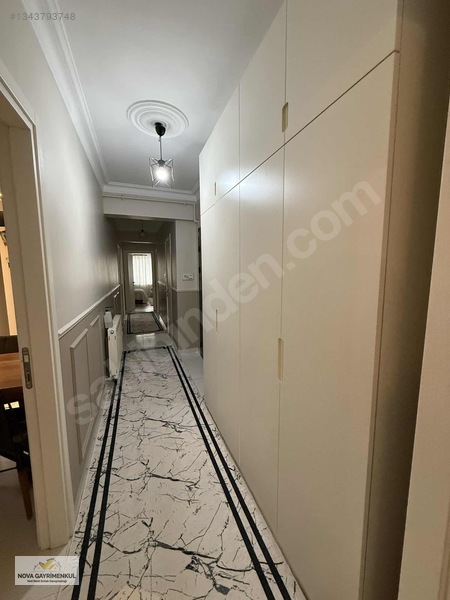 İçerenköy Merkezde En İyi Konumlu 3+1 İçi Yapılı Lüks Daire — fotoğraf 5
