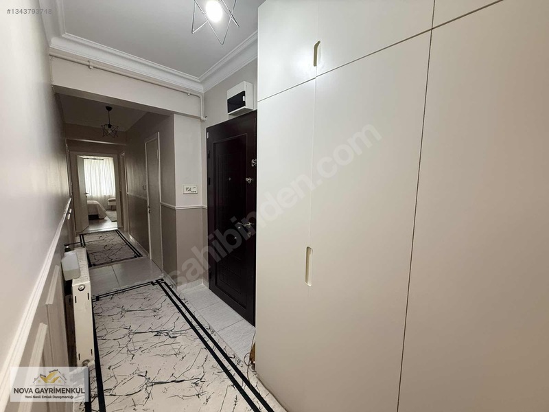 İçerenköy Merkezde En İyi Konumlu 3+1 İçi Yapılı Lüks Daire — fotoğraf 9