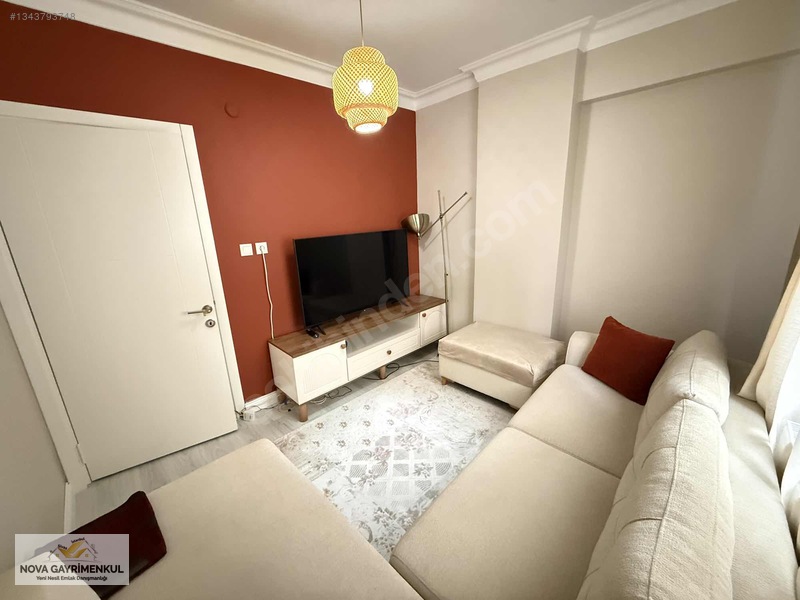 İçerenköy Merkezde En İyi Konumlu 3+1 İçi Yapılı Lüks Daire — fotoğraf 14