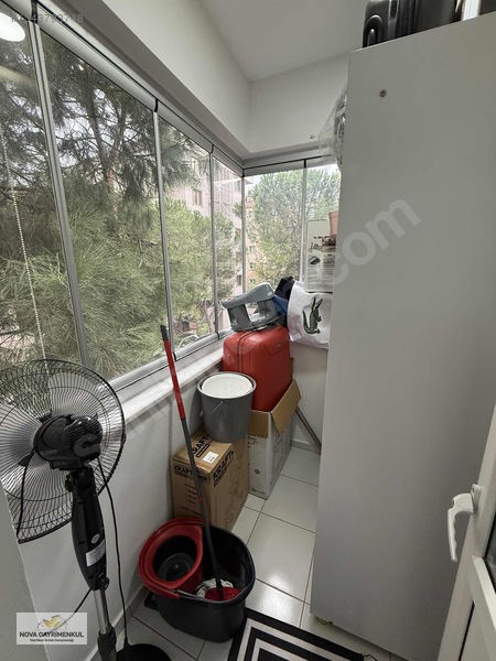 İçerenköy Merkezde En İyi Konumlu 3+1 İçi Yapılı Lüks Daire — fotoğraf 17