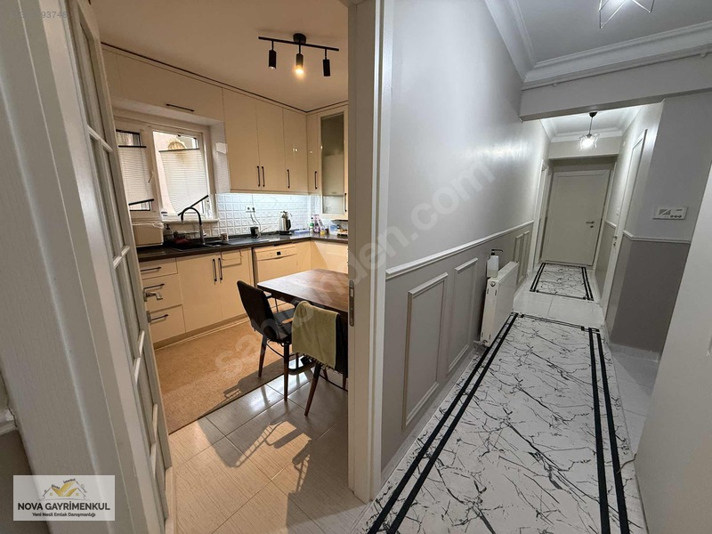 İçerenköy Merkezde En İyi Konumlu 3+1 İçi Yapılı Lüks Daire — fotoğraf 24