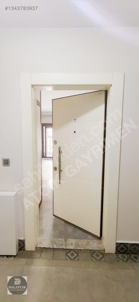 Çiğli Balatçık'ta Arakat D.gazlı Asansörlü 1+1 Kiralık Daire — fotoğraf 8