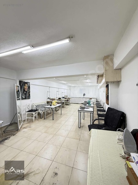 Pars Gayrimenkul'den Devren Kiralık Sevgi Yolu Konumlu Butik — fotoğraf 27
