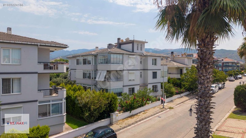 Halille Güzelbahçe'den Denize 100 Mt. Merkezi Konumda Daire — fotoğraf 4