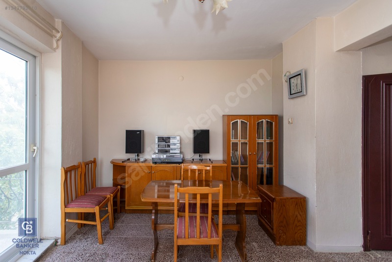 Foça Atatürk Mah. Eşyalı Satılık 2+1 Daire — fotoğraf 6