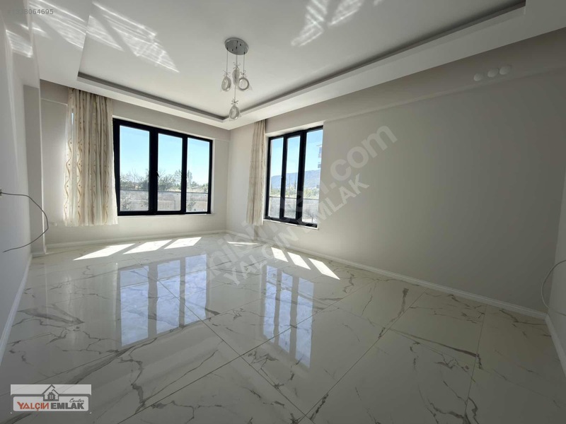 Yalçın'dan 3+1 160 M2 Full Yapılı Extralı Ultra Lüx Daire — fotoğraf 7
