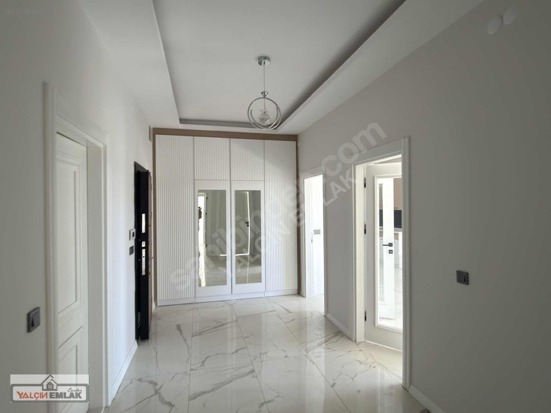 Yalçın'dan 3+1 160 M2 Full Yapılı Extralı Ultra Lüx Daire — fotoğraf 12
