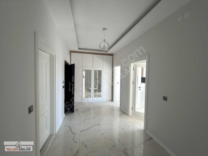 Yalçın'dan 3+1 160 M2 Full Yapılı Extralı Ultra Lüx Daire — fotoğraf 27