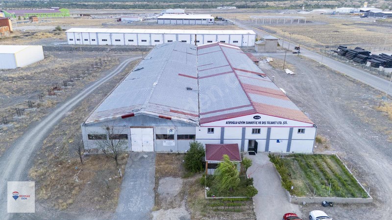 Remax Dem'den Organizede 4.000m2 Fabrika Binası Ve Arsası
