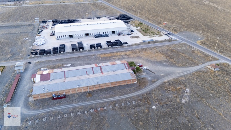 Remax Dem'den Organizede 4.000m2 Fabrika Binası Ve Arsası — fotoğraf 7