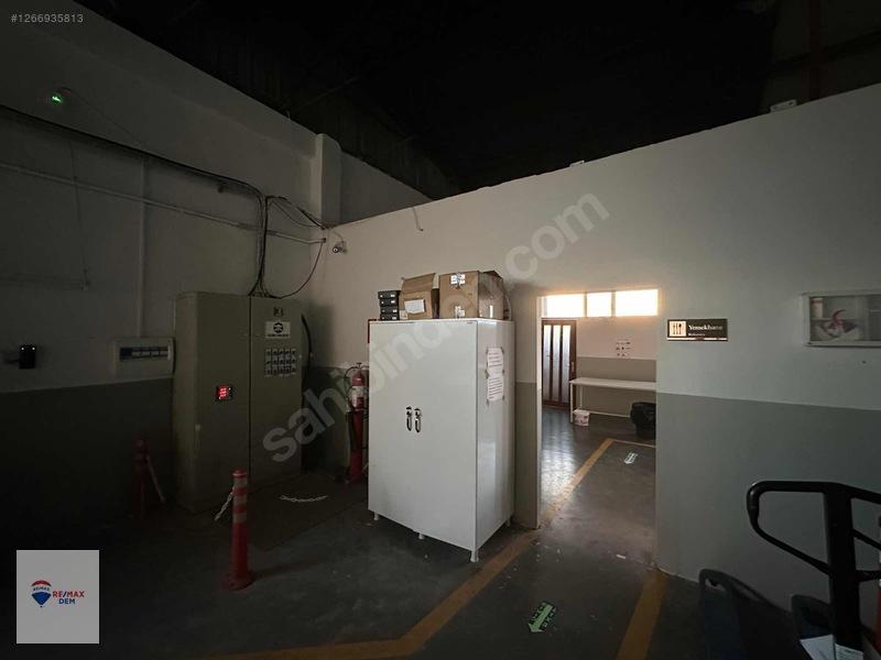 Remax Dem'den Organizede 4.000m2 Fabrika Binası Ve Arsası — fotoğraf 30