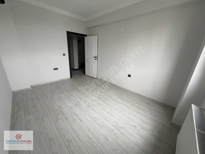 İskanlı Kat Mülkiyetli Kombili Ara Kat Süper Konum 3+1 Daire — fotoğraf 11