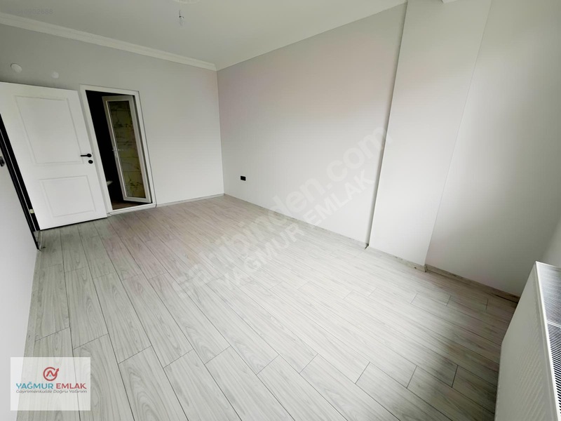 İskanlı Kat Mülkiyetli Kombili Ara Kat Süper Konum 3+1 Daire — fotoğraf 12