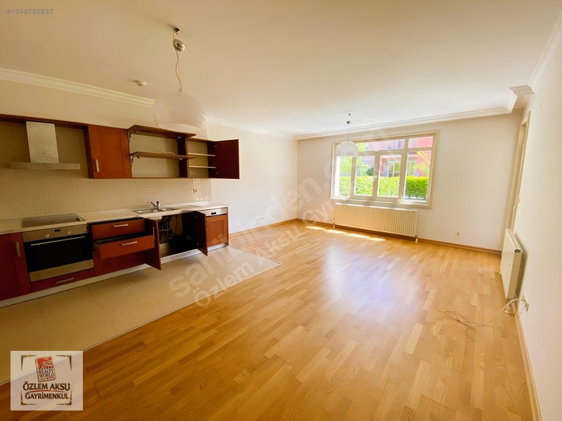 Özlem Aksu.rapsodi Evleri Geniş Bahçeli Kiralık 1+1 Köşe Daire — fotoğraf 4