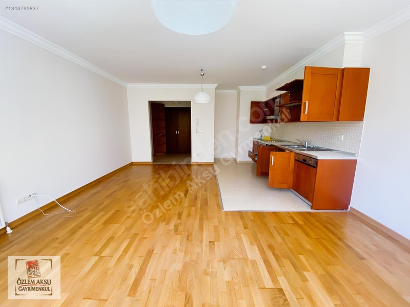 Özlem Aksu.rapsodi Evleri Geniş Bahçeli Kiralık 1+1 Köşe Daire — fotoğraf 6