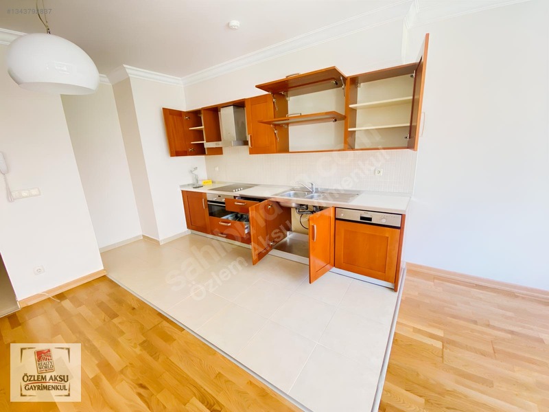 Özlem Aksu.rapsodi Evleri Geniş Bahçeli Kiralık 1+1 Köşe Daire — fotoğraf 10