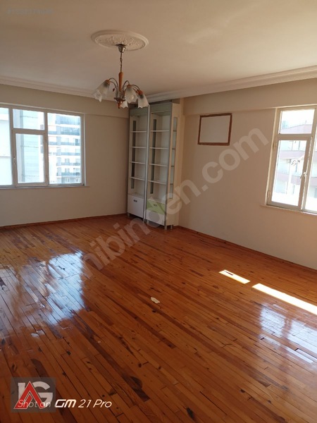 Meydan Mah. Geniş 3+1 Kiralık Daire — fotoğraf 4