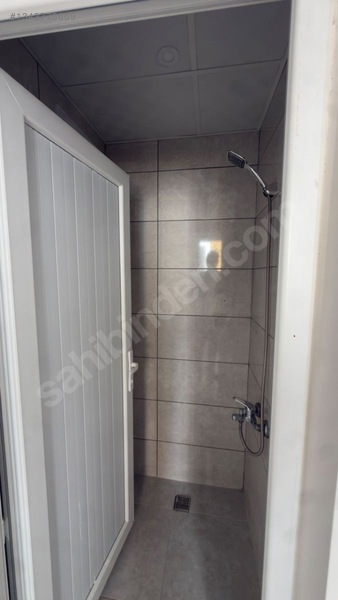 Ergün Gayrimenkulden Üniversite Mahallesinde Kiralık 3+1 — fotoğraf 7