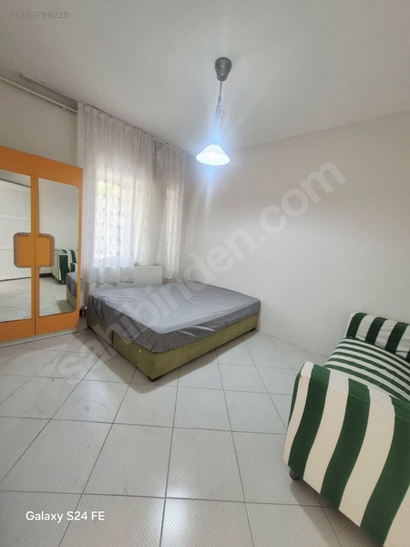 Bornova Atatürk Mahallesi'nde Eşyalı 3+1 Kiralık Daire — fotoğraf 7