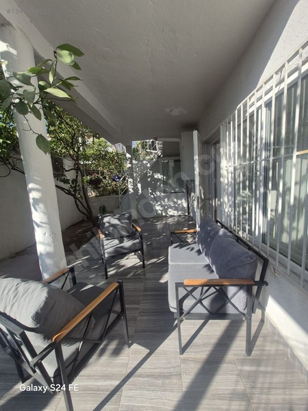 Bornova Atatürk Mahallesi'nde Eşyalı 3+1 Kiralık Daire — fotoğraf 16
