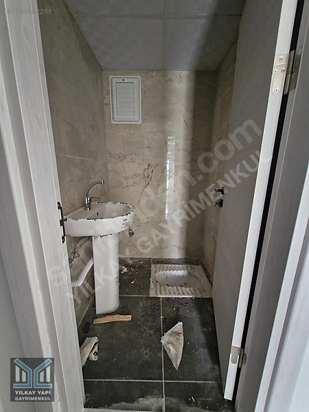 Yılkay Gayrimenkul-sağlık Mah.güney Cepheli Bireysel Depolu 2+1 — fotoğraf 12