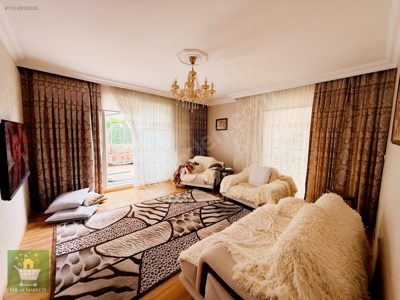 Doğalgaz Kombili, Geniş, Masrafsız, Özel Teraslı Daire — fotoğraf 2