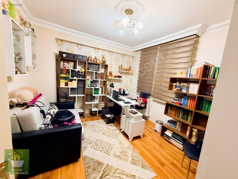Doğalgaz Kombili, Geniş, Masrafsız, Özel Teraslı Daire — fotoğraf 11