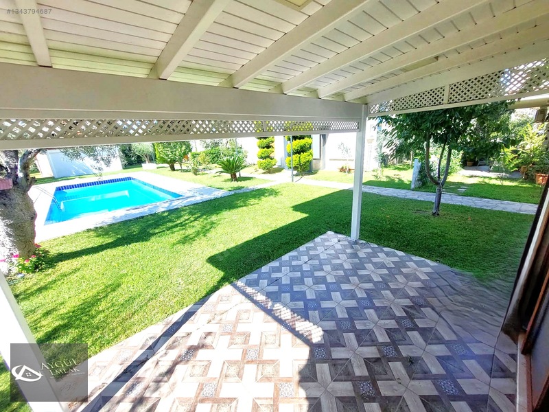 Akçay'da Aygül'den Site İçi Havuzlu Güvenlikli 3+1 Satılık Villa — fotoğraf 5