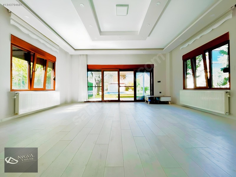 Akçay'da Aygül'den Site İçi Havuzlu Güvenlikli 3+1 Satılık Villa — fotoğraf 6