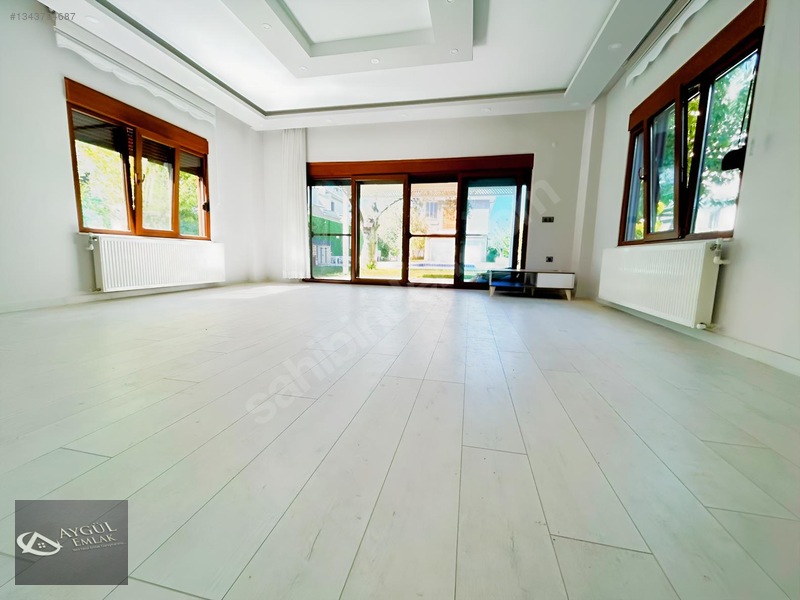 Akçay'da Aygül'den Site İçi Havuzlu Güvenlikli 3+1 Satılık Villa — fotoğraf 8
