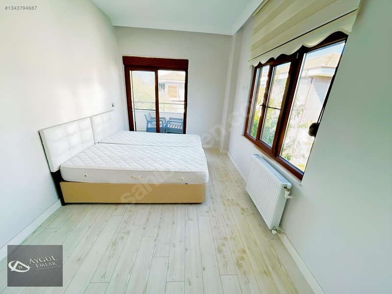 Akçay'da Aygül'den Site İçi Havuzlu Güvenlikli 3+1 Satılık Villa — fotoğraf 12