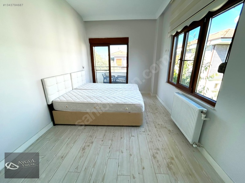 Akçay'da Aygül'den Site İçi Havuzlu Güvenlikli 3+1 Satılık Villa — fotoğraf 14