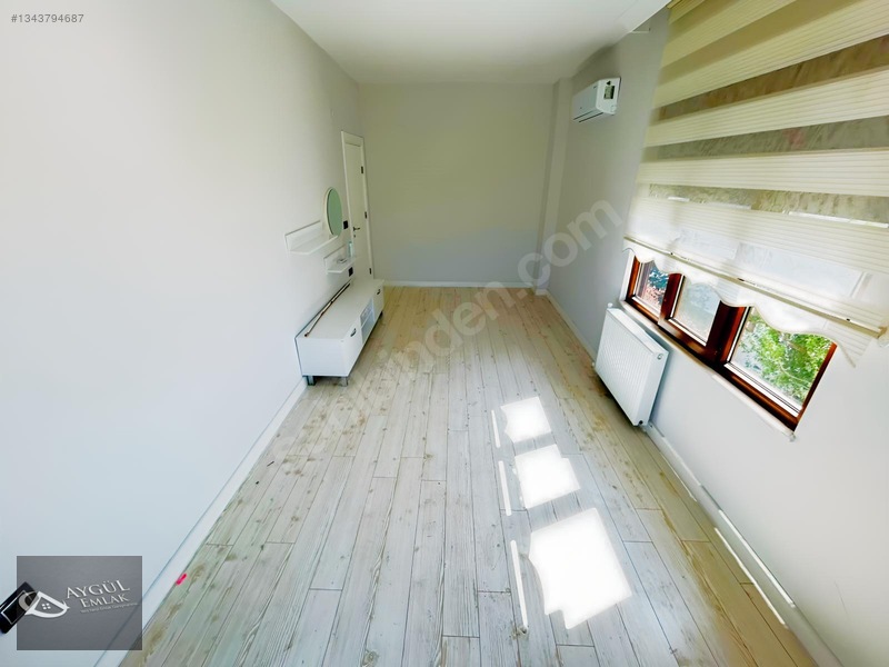 Akçay'da Aygül'den Site İçi Havuzlu Güvenlikli 3+1 Satılık Villa — fotoğraf 21